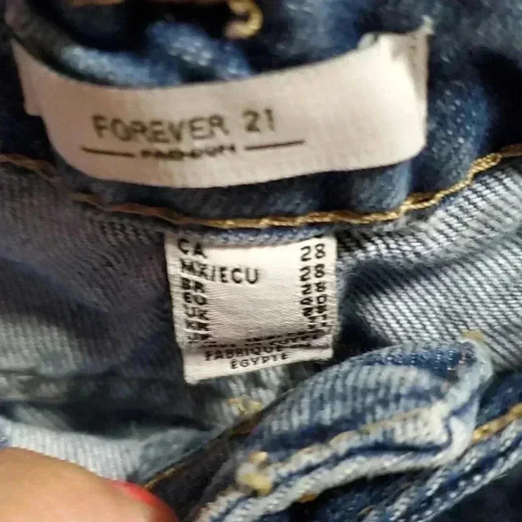 Forever 21 shorts - Picture 2 of 3